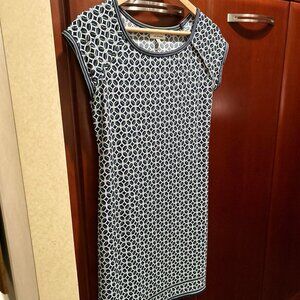 Max Studio Short Sleeve Dress Size Small